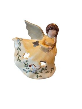 Russ Berrie Angel Fairy Lamp. Yellow Dress Flowers Birds Tea Light Christmas